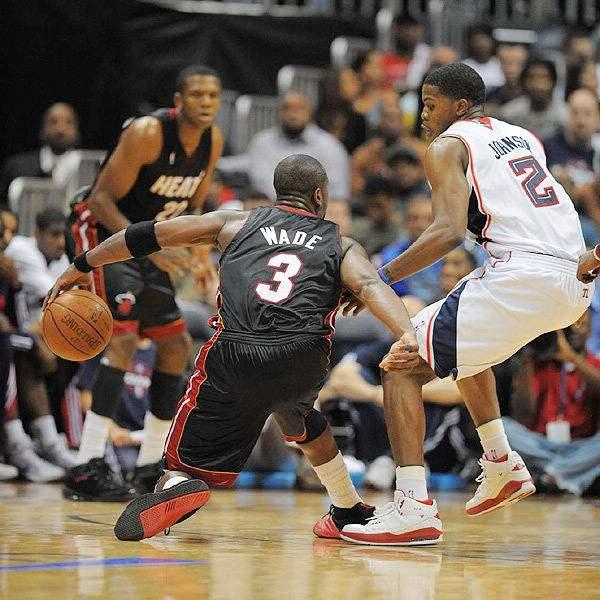 愈加扑朔迷 愈加扑朔迷