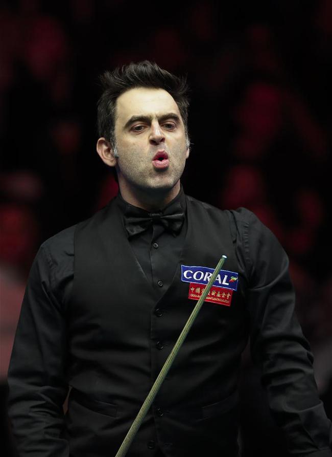 亚马尔在关 亚马尔在关