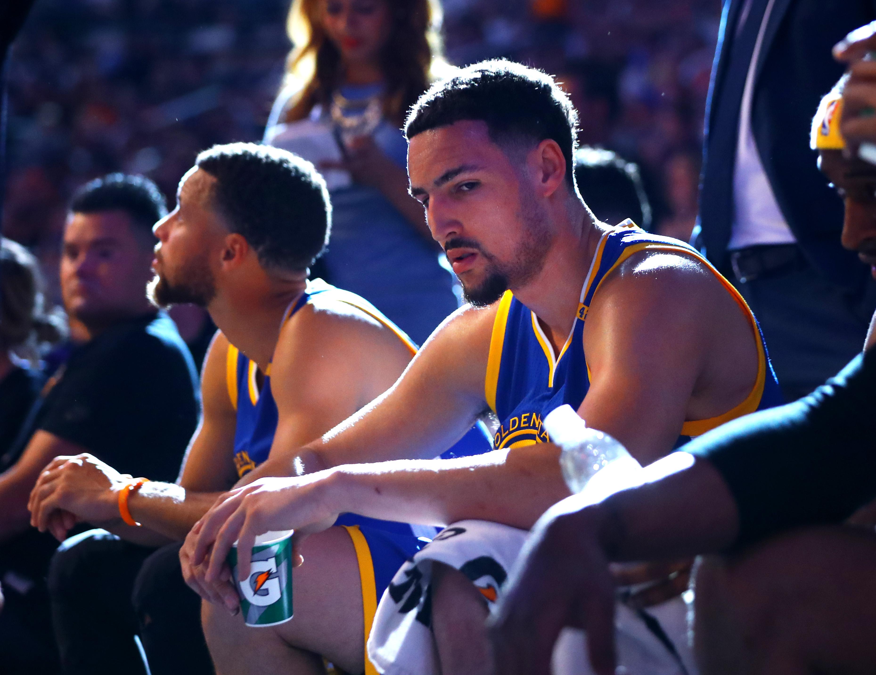 同时不给 同时不给