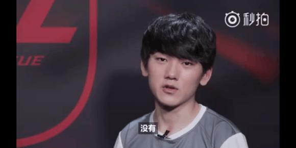 留洋首冠